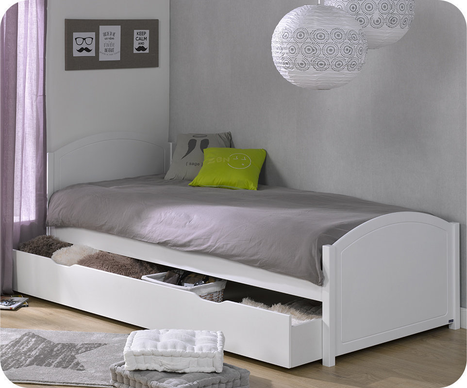 Cama juvenil de 90x200cm en color blanco. Modelo Pacôme