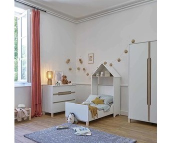 Habitacin con  Cuna Convertible  ngel