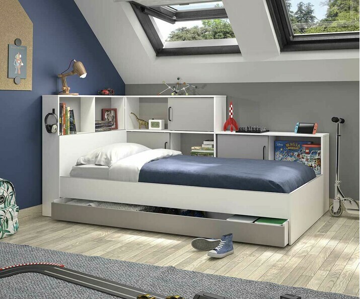 Esta cama con estanterías sera útil para ahorrar espacio