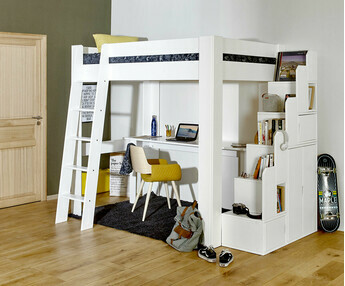 Cama alta von escalera de mano y mueble en forma de escalera con espacios de almacenamiento y armario