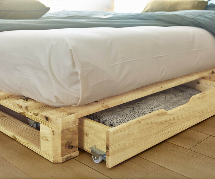 Detalle del cajn, cama palette - Aro