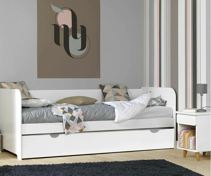 Cama infantil con somier Bali, color blanco, cajn en opcin. 