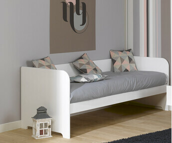 Cama infantil con somier Bali.