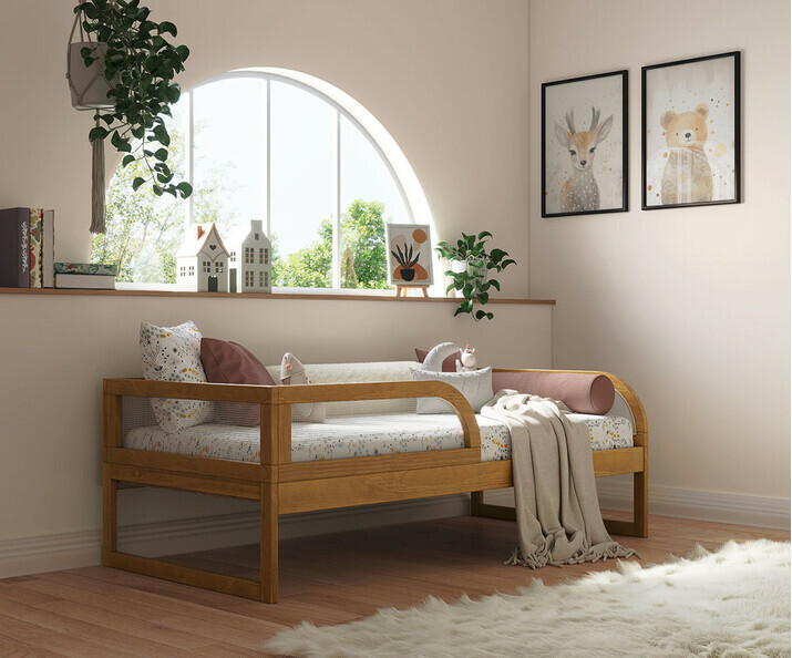Cama infantil Montessori con colchn - Adao, versin alta con barrera