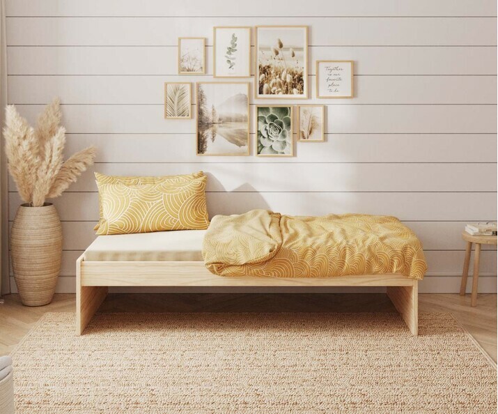 Cama individual con colchón - Tigar, Madera Maciza, Acabado Natural Cama individual con colchón - Tigar, Madera Maciza, Acabado Natural